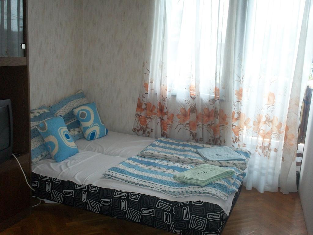 Attila Apartman Hotel Siófok Værelse billede