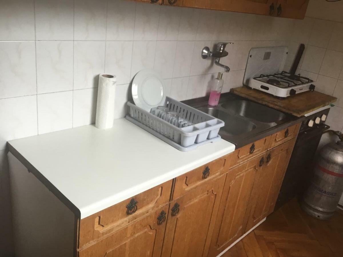 Attila Apartman Hotel Siófok Eksteriør billede
